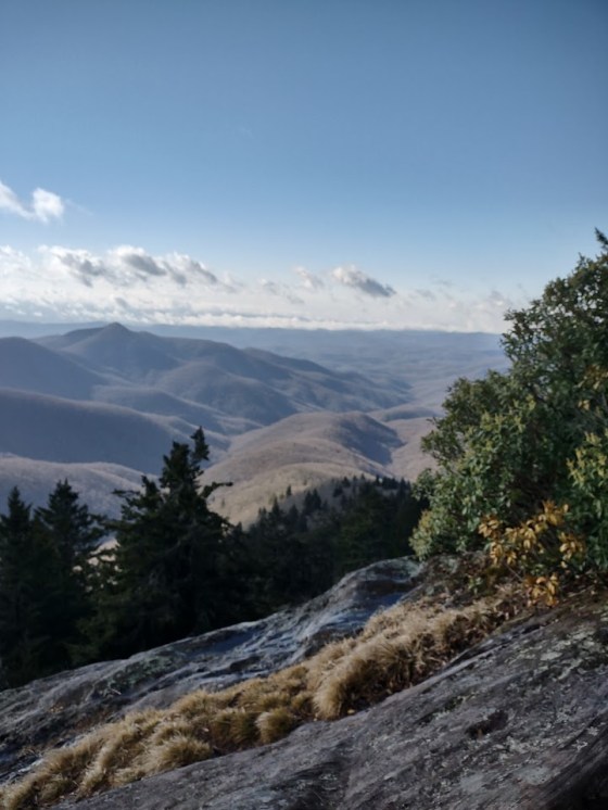 A view of the Blue Ridge Mountains from the MTS Trail