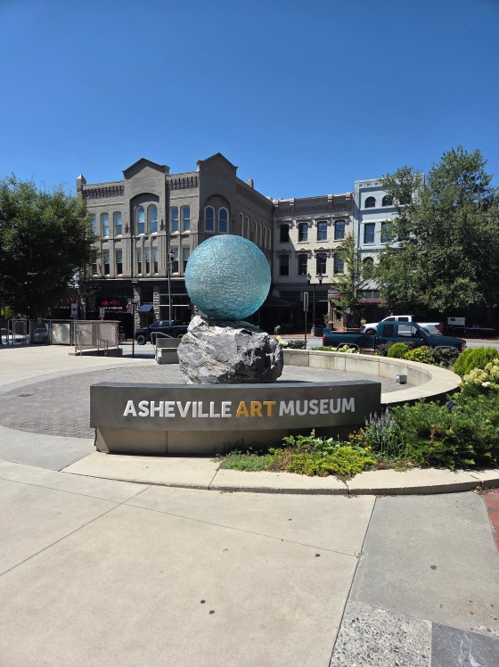 The entrance to the Asheville Art Museum.